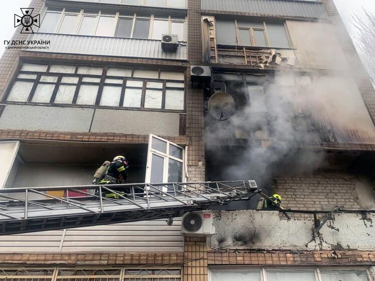 У Кривому Розі стався вибух у п'ятиповерховому будинку: постраждало 10 осіб, зокрема дитина – ДСНС