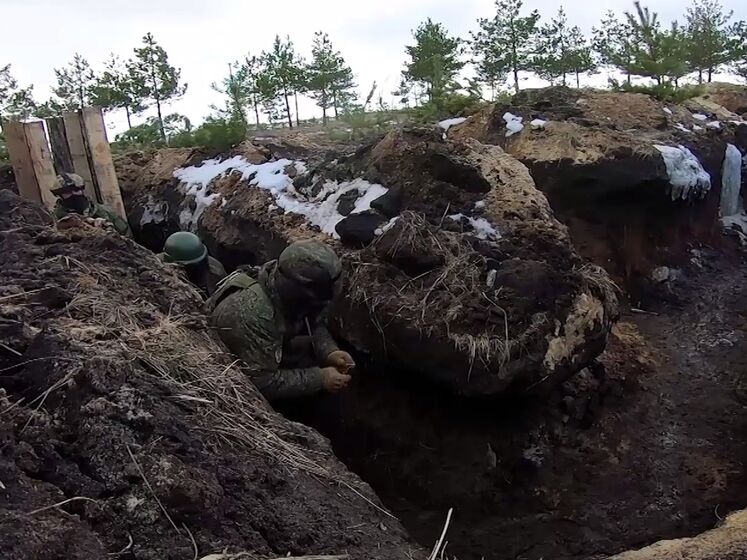 На півночі Криму росіяни облаштували подвійну лінію окопів – "Схеми"