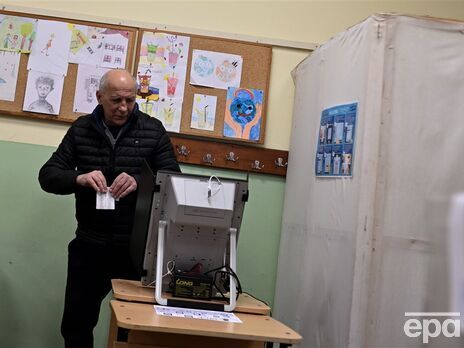 На выборах в Болгарии победили проевропейские партии, но они могут опять не сформировать правительство