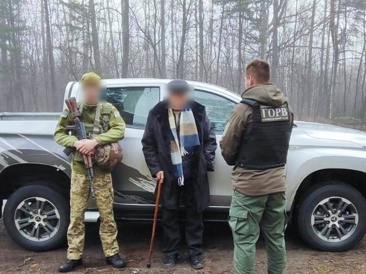 Прикордонники затримали на шляху до Білорусі російського агента, який здавав окупантам позиції ЗСУ