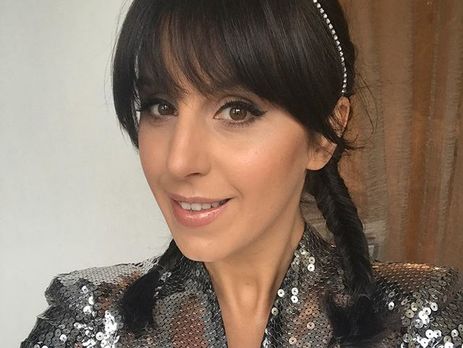 Джамала поздравила поклонников с Рождеством и наступающим Новым годом. Видео