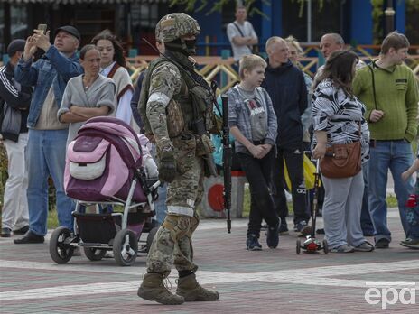 В оккупированном Мелитополе российские военные запугивают людей депортацией в РФ из-за наступления ВСУ – Генштаб 