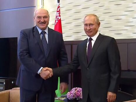Яценюк: Важливо, щоб Лукашенко поніс юридичну відповідальність. Він соратник Путіна і співучасник злочинів