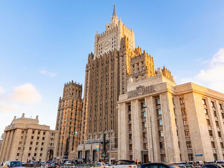 МИД РФ заявил, что Украина пытается воздействовать на российские спутники связи