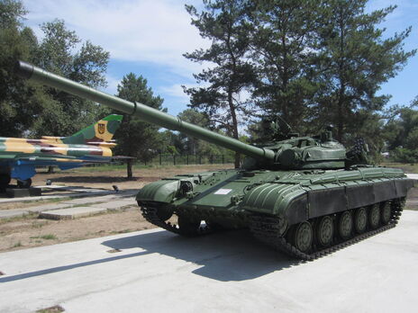 У Польщі ремонтуватимуть танки Т-64 для ЗСУ, у перспективі можуть обслуговувати Leopard-2 – 