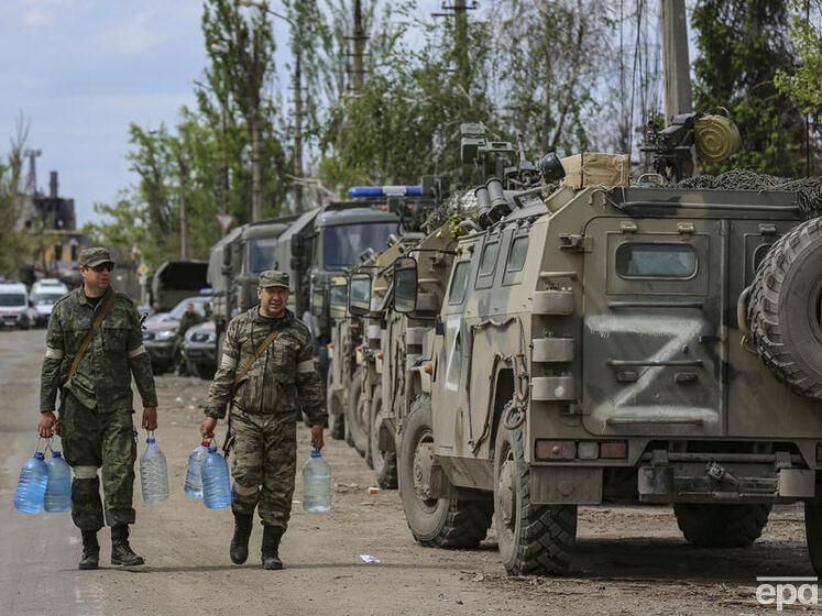 Окупанти виселяють ціле село під Маріуполем заради своєї військової бази – Андрющенко