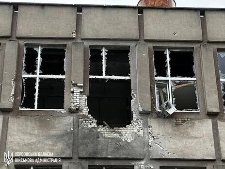 Россияне за сутки выпустили почти 300 снарядов по Херсонской области, ранены два человека – ОВА