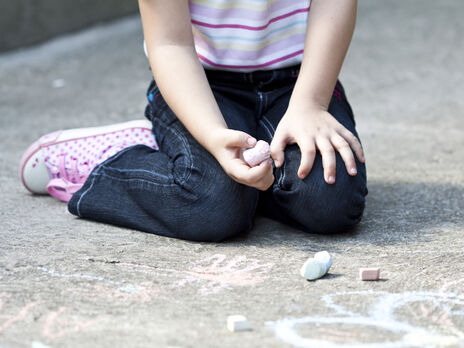 Россияне вывезли из Донецкой и Луганской областей более 100 тыс. детей 