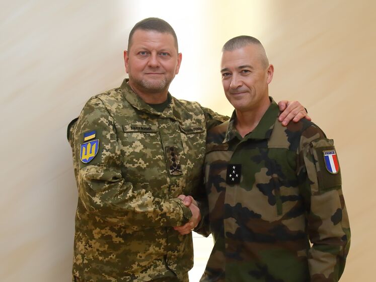 В Украину впервые приехал начальник объединенного штаба ВС Франции. Залужный и Бюркар обсудили военные потребности ВСУ, в частности – F-16