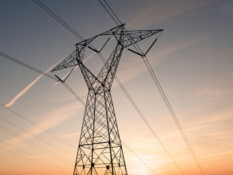 Большинство экспертов не одобряют административное регулирование цен на рынке электроэнергии – опрос