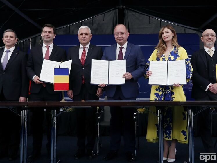 Учасники Чорноморської конференції з безпеки визнали Росію спільною загрозою і підтвердили право України й Молдови на євроінтеграцію