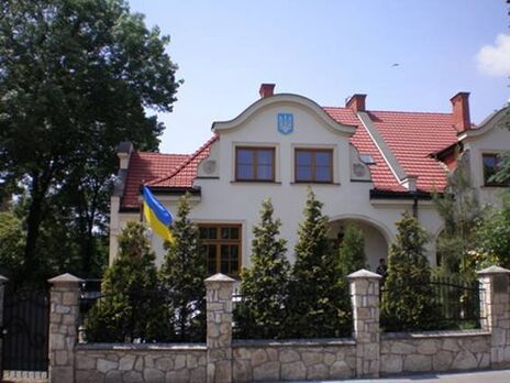 В Польше скончался украинец, который поджег себя возле Генконсульства Украины в Кракове