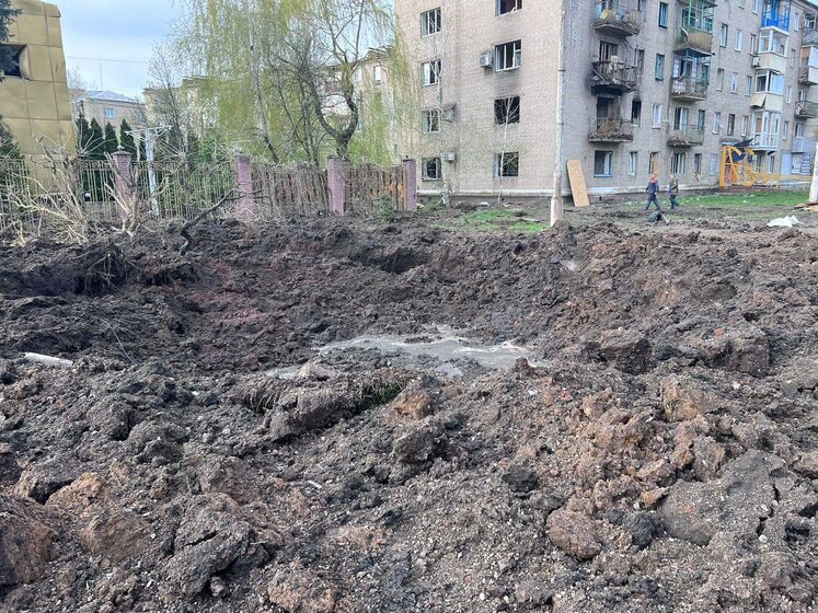 Ночью оккупанты два часа атаковали Славянск дронами Shahed и ракетами С-300 &ndash; мэр