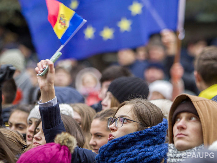 С администрации президента Молдовы сняли флаг Евросоюза