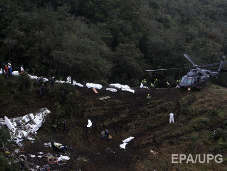 Власти Колумбии заявили, что в гибели самолета с командой 