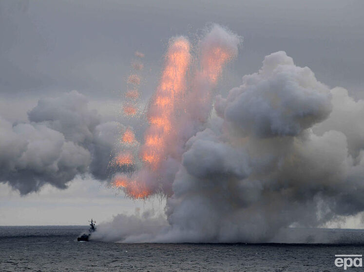 РФ сосредоточила в Черном море три ракетоносителя, общий залп – до 16 "Калибров" – ВМС ВСУ
