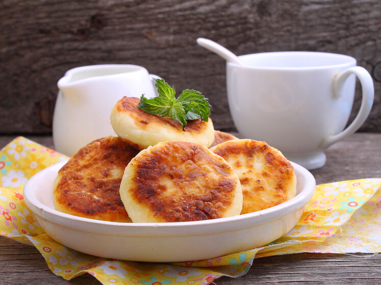Сырники из творога на сковороде: 10 рецептов – блог интернет-магазина luchistii-sudak.ru