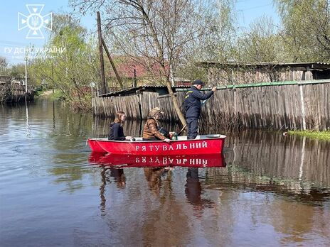 В Украине продолжается паводок, подтоплено более 1200 домохозяйств