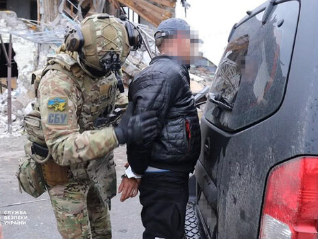 СБУ затримала підозрюваного в передаванні окупантам інформації про українських військових у Лимані