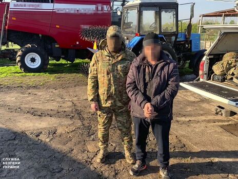 СБУ задержала жителя Харьковской области, которого подозревают в вывозе в Россию более 1 тыс. тонн украинского зерна