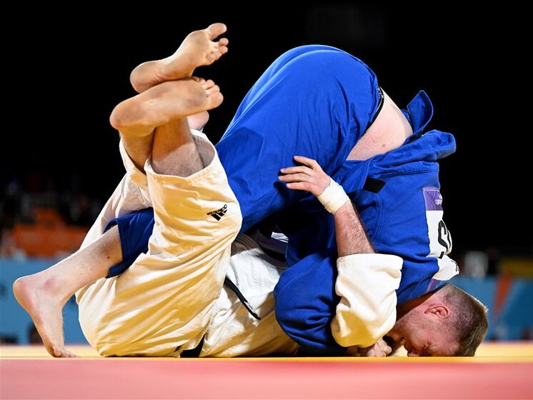 Международная федерация дзюдо допустила к соревнованиям россиян и беларусов как "нейтральных спортсменов"