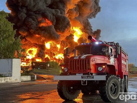Гуменюк о пожаре на нефтебазе в Севастополе: Это подготовительная работа к широкому наступлению, которого все ожидают
