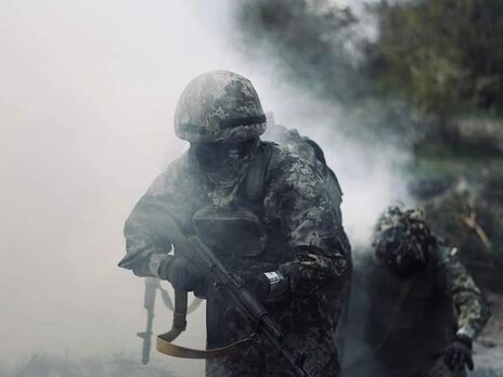 Окупанти атакують на трьох напрямках, тривають бої за Бахмут і Мар'їнку – Генштаб ЗСУ