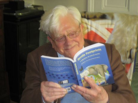 Умер английский писатель Ричард Адамс