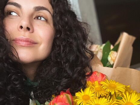 36-річна Каменських пробіглася полем. Відео