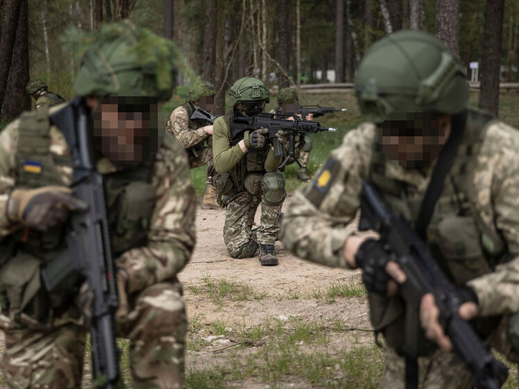Украинские военные закончили четырехнедельный курс обучения в Литве