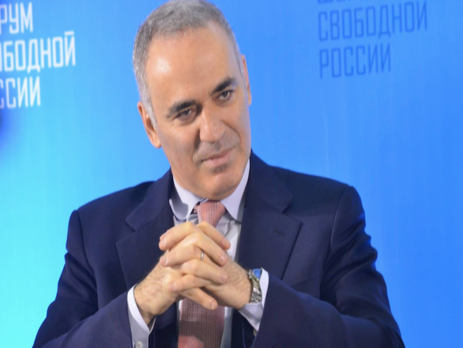 Каспаров: Навальный играет колоссальную роль, работая на смягчение кремлевского имиджа