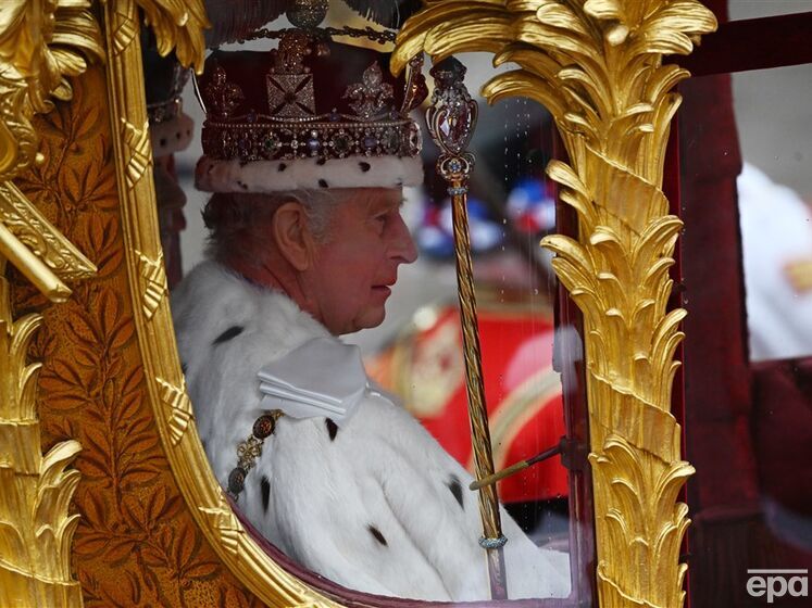 Обнародовано первое после коронации официальное фото Чарльза III