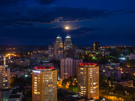 Ракетный удар по Днепру. Обломки ракеты с боевой частью пробили дом, ранена женщина – ОВА