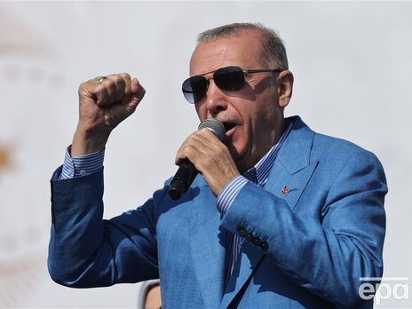 Ердоган за п'ять днів до виборів президента Туреччини підвищив зарплати держслужбовцям на 45%