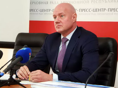 Крымский экс-депутат, перешедший на сторону РФ, в Украине приговорен к 12 годам заочно. Он уже сидит в российской тюрьме