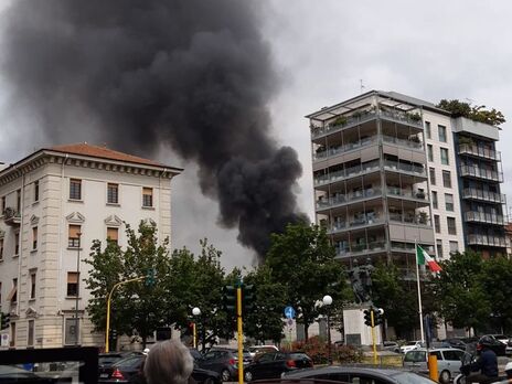 У Мілані пролунала серія потужних вибухів