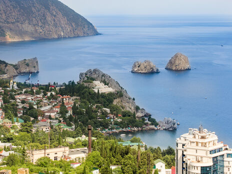 Окупанти перевантажують транспортні напрямки, намагаючись виїхати з Криму – Гуменюк