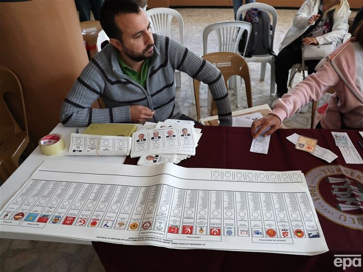 У Туреччині на виборах президента підрахували майже всі голоси. Імовірно, буде другий тур