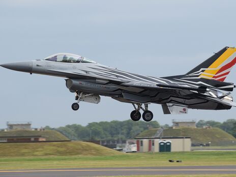 Бельгия готова обучать украинских пилотов на F-16, но истребители предоставить не может