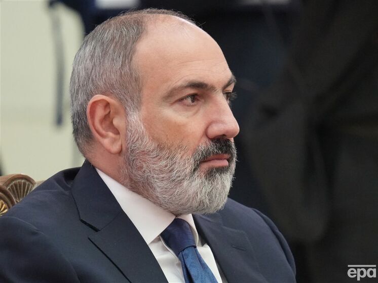 ЗМІ Вірменії пишуть, що сина прем'єра країни намагалися викрасти. "Викрадачі" запевняють, що він сів у машину сам, а потім вистрибнув