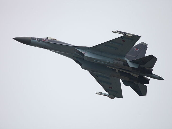 Случился "отрицательный взлет". Воздушные силы ВСУ подтвердили уничтожение российского Су-35 над Черным морем