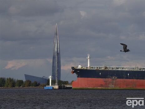 Морський експорт нафти Росії не падає, незважаючи на заяви про зниження видобутку – ЗМІ