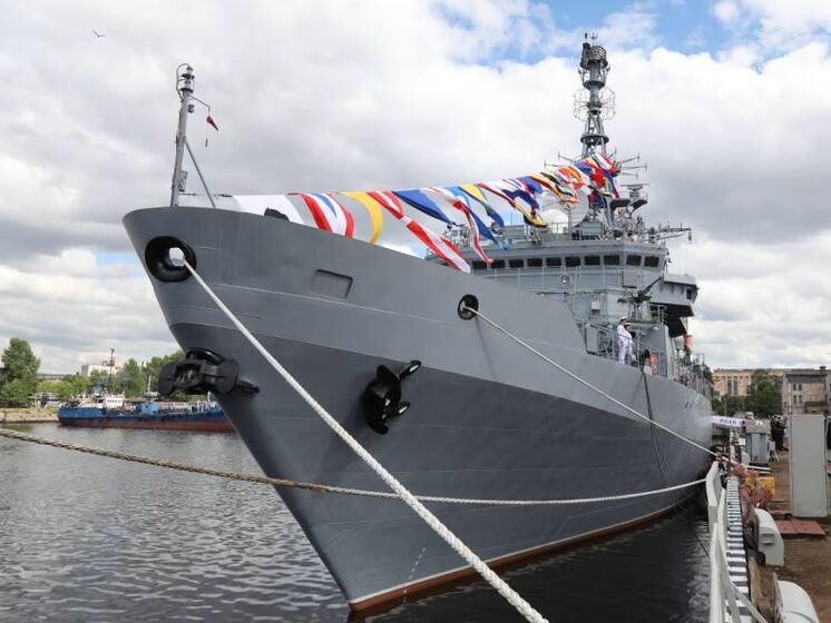 Міноборони РФ повідомило про нібито знищення трьох безпілотних катерів, які атакували єдиний розвідувальний корабель Чорноморського флоту