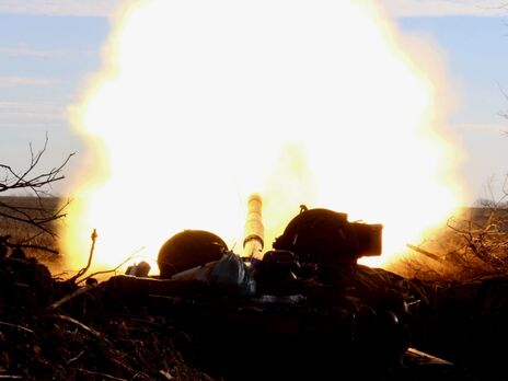 Силы обороны за сутки уничтожили 460 оккупантов и 25 артсистем, подтвержден сбитый самолет – Генштаб ВСУ