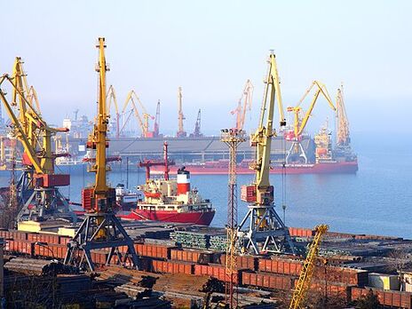 Розблокування портів суттєво покращить торговельний баланс і обороноздатність України – політолог
