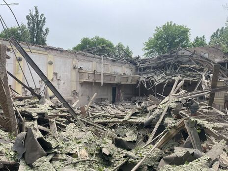 Обстріли Донецької області. Окупанти вбили двох і поранили п'ятьох мирних жителів, пошкоджено десятки житлових будинків