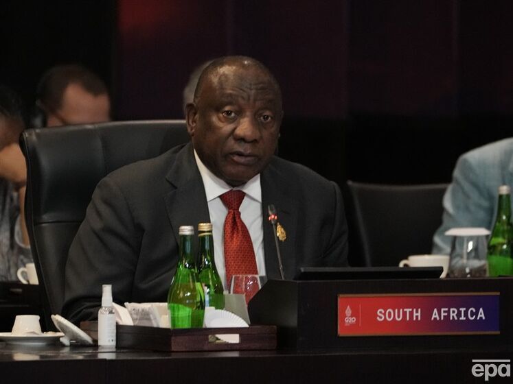 Президент ЮАР назначил комиссию для расследования возможных поставок оружия в Россию
