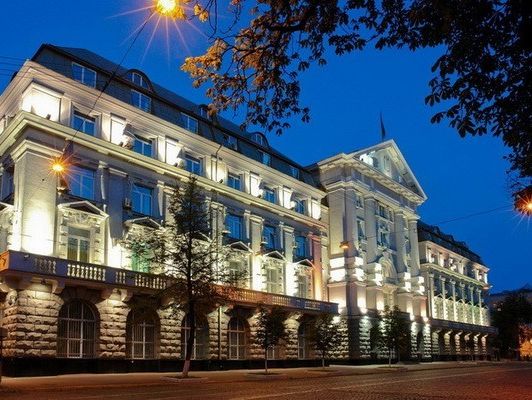 СБУ: В Киеве мошенники по поддельным документам пытались продать квартиры на $20 млн