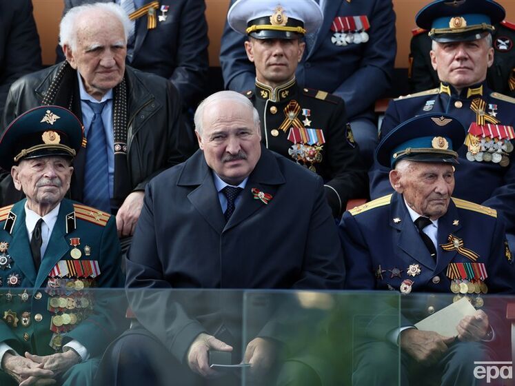 "Транзит влади &ndash; питання місяців, якщо не тижнів". Що відбувається зі здоров'ям Лукашенка і хто його замінить у разі смерті