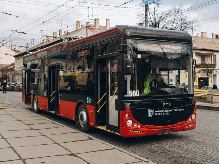 Чернівецьке тролейбусне управління збирає на сайті список своїх хейтерів
